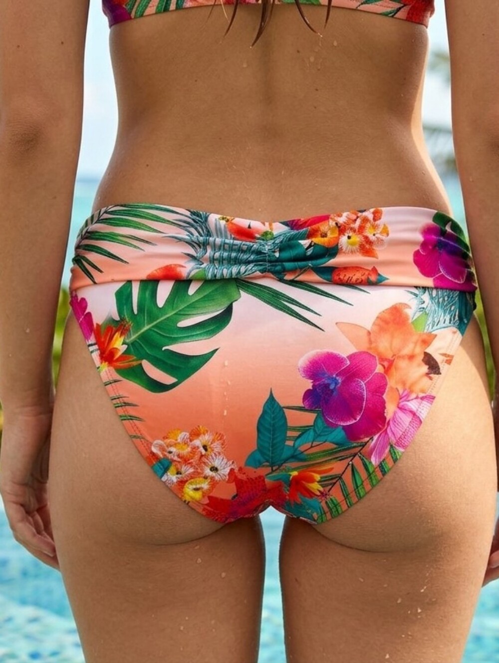 La Blanca Tropical Floral Bikini Bottoms, Size 6